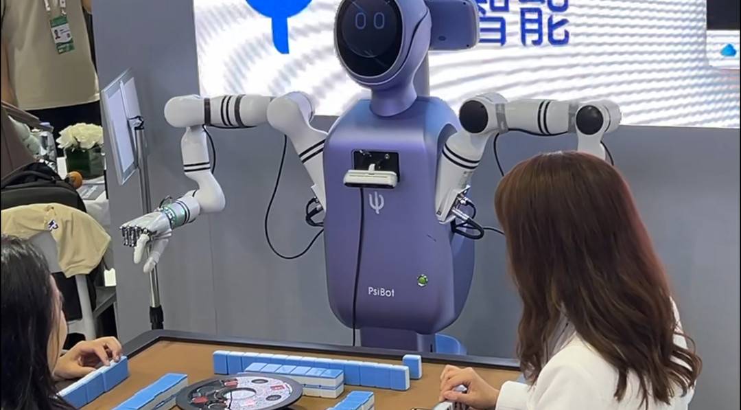 具身智能、大模型與知識庫Agent AI如何重塑未來智能機器人銷售